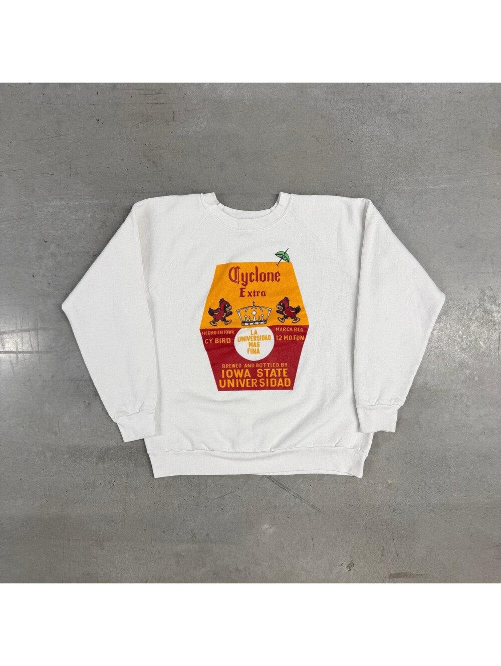 Vintage 80s Iowa State Cyclones Parody Graphic Sweatshirt White Large